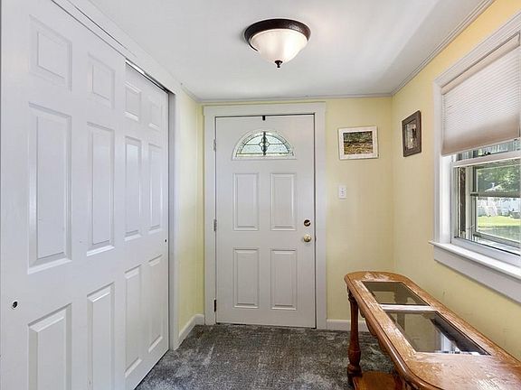 4th image of 12 Larchwood St