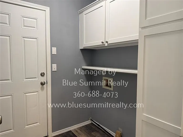7633 Rushmore Way NE — Photo 18