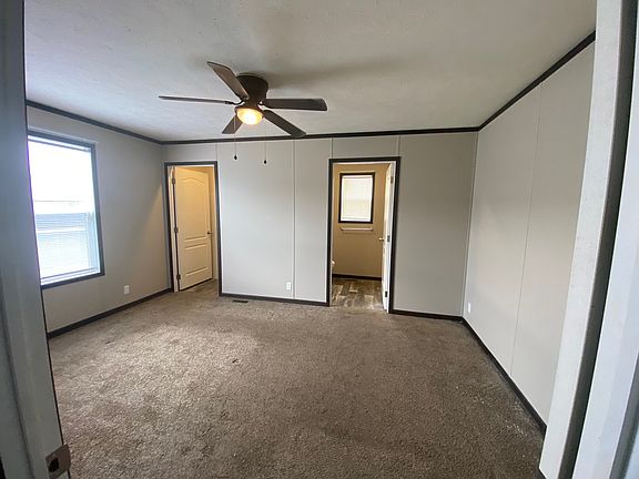 3rd image of 37851 Culver Dr #195