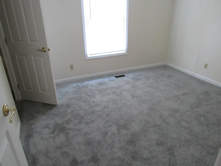 9404 Ionic Ct — Photo 3