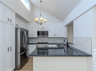 5439 E Centralia St, Long Beach, CA 90808