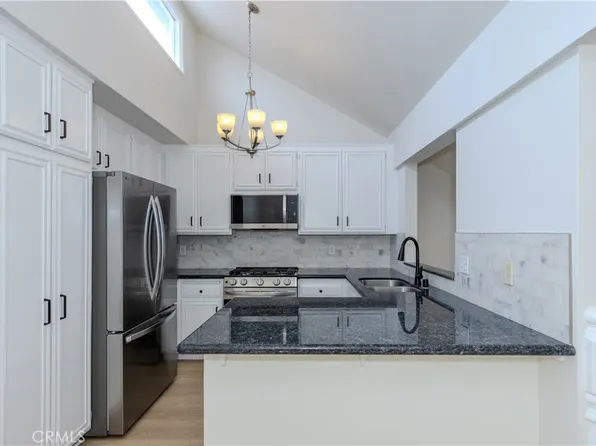 5439 E Centralia St, Long Beach, CA 90808