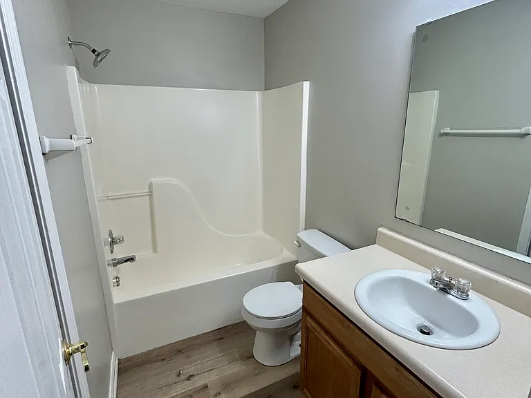 3039 Armory Dr — Photo 24