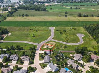 Winnipeg St #94, Menasha, WI 54952