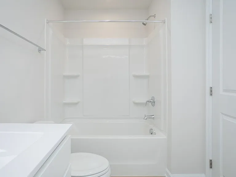 View of the full-sized master bath rub
