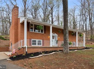 7286 Earlys Rd, Warrenton, VA 20187