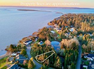 733 PENINSULA Court, Ocean Shores, WA