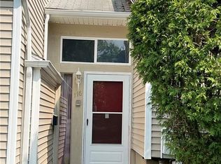 116 Shepard Ave #116, Hamden, CT 06514