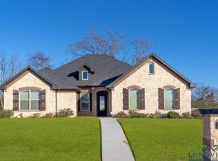 1710 Riviera Dr, Longview, TX 75605