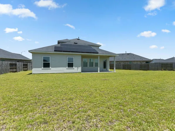 306 Springfield Shores Ct, Crosby, TX 77532