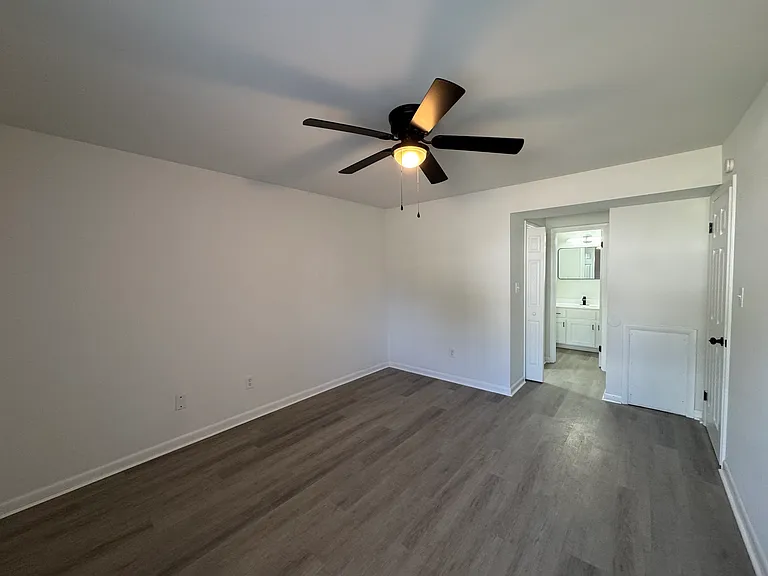 113 Roane Dr #A — Photo 7
