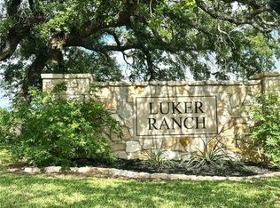 630 Rc Luker Ct, Granbury, TX 76048
