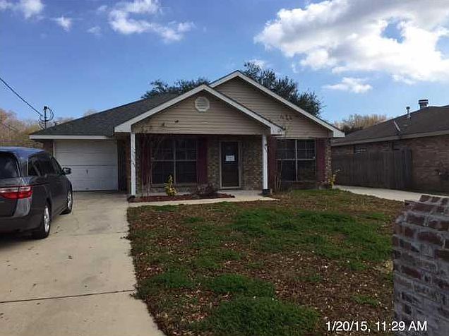 1st image of 620 Camelia Ave