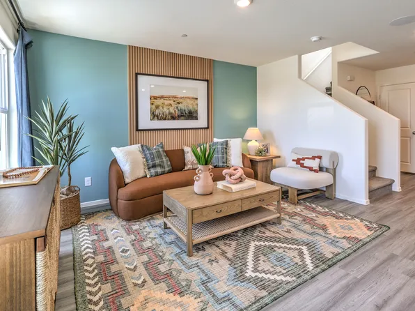 6104 Musas Garden St, North Las Vegas, NV 89081