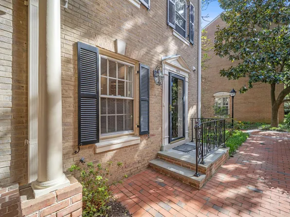4373 Westover Pl NW, Washington, DC 20016