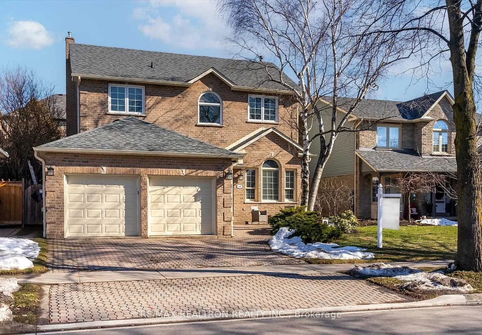 4 bed, $3,349 — Photo 1