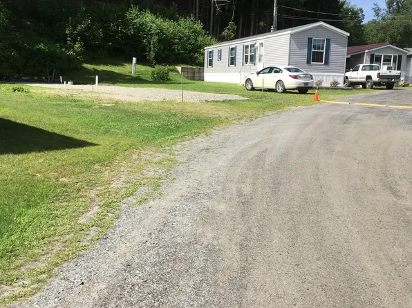 260 Fairground Rd, Springfield, VT 05156