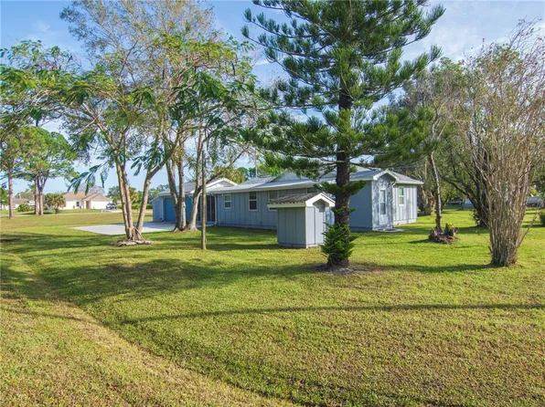 9166 85th Pl, Vero Beach, FL 32967