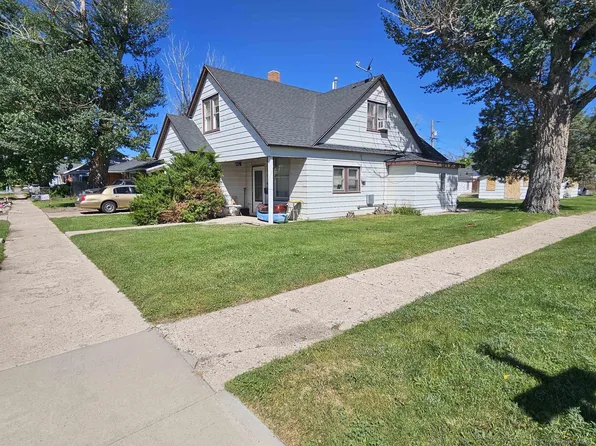 1018 E 20th St, Cheyenne, WY 82001