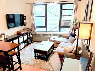 Rented by Bond New York