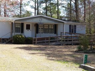 123 Pettiford Rd, Peletier, NC 28584