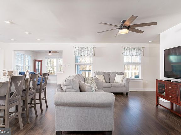 2nd image of 1610 Ronan Way