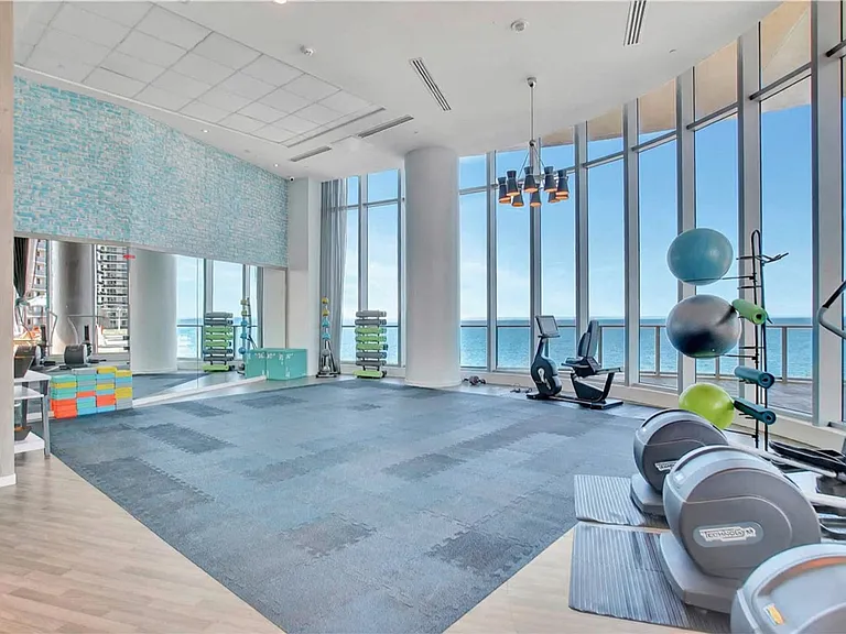 4111 S Ocean Dr #ID1352083P — Photo 46