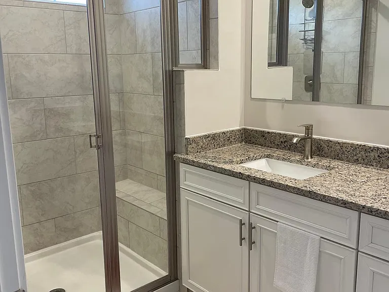 1235 Greylock Ln — Photo 31