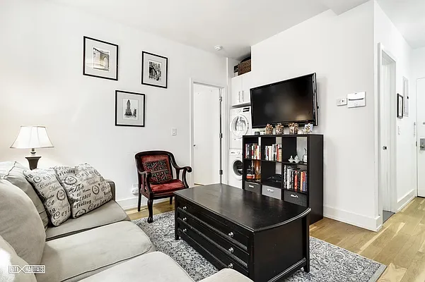 Rented by Citi Habitats | media 9