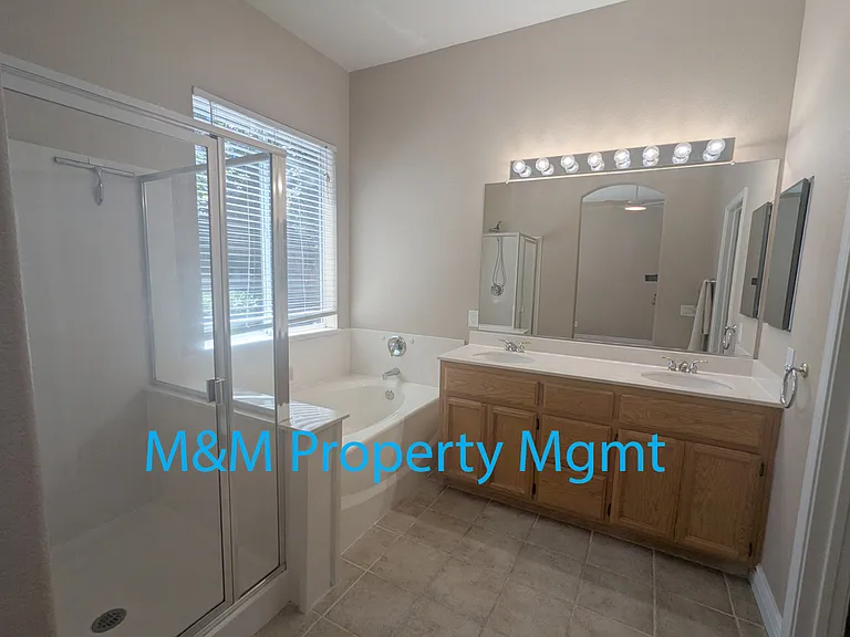 110 Trejo Way — Photo 9