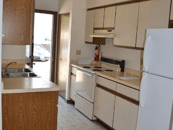 2nd image of 1110 Bowen Ct #4013885