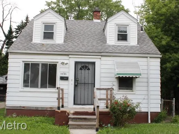 19205 McCormick St, Detroit, MI 48224