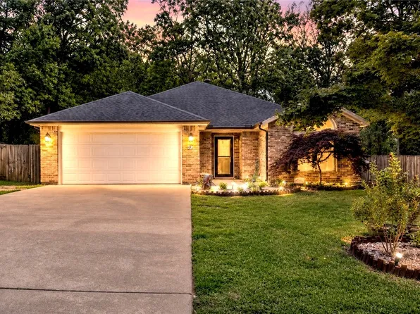 25 Overton Dr, Bella Vista, AR 72714