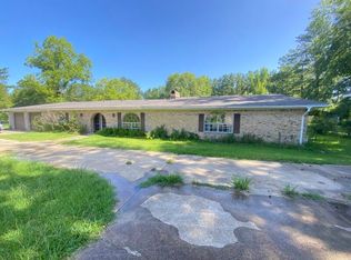 1925 Highway 121, Leesville, LA 71446