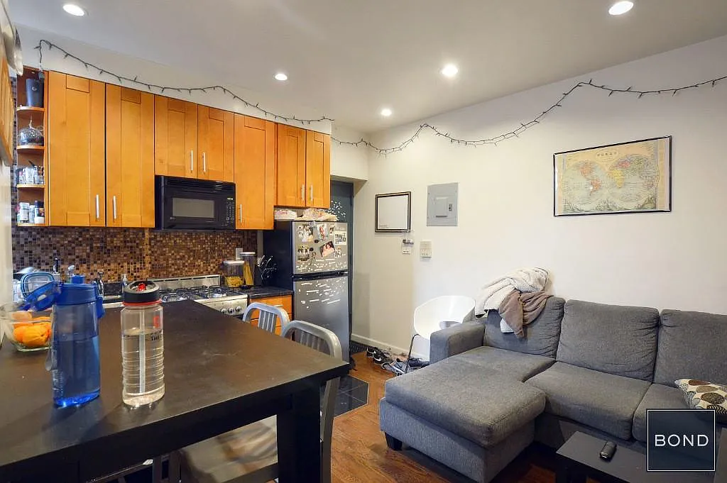 132 Ludlow Street — Photo 2