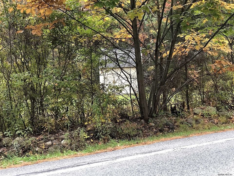 2nd image of 537 Eastline Rd