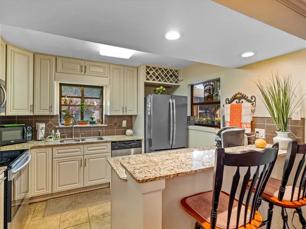 15151 Berry Trl APT 1103, Dallas, TX 75248