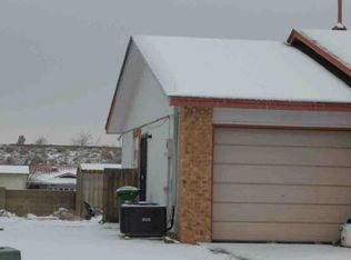 413 7th Ave NE, Rio Rancho, NM 87124