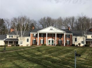 182 Windsor Rdg UNIT 52, New Castle, PA 16105