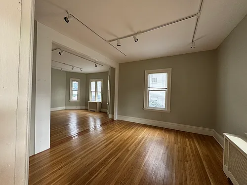 77 Boyd St #1 Photo 1