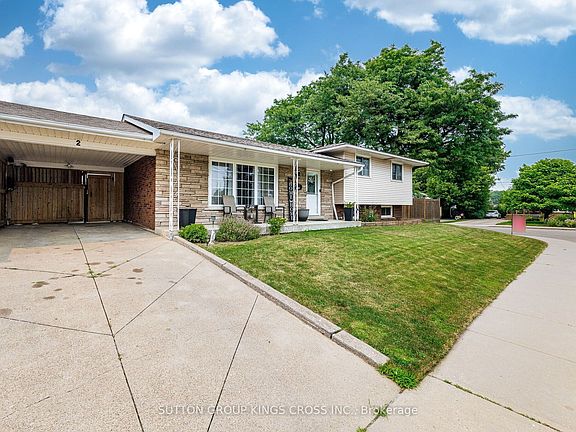 3rd image of 2 Maitland Ave