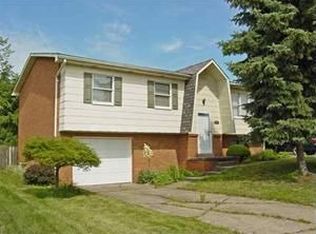 160 Mayfair St, Weirton, WV 26062
