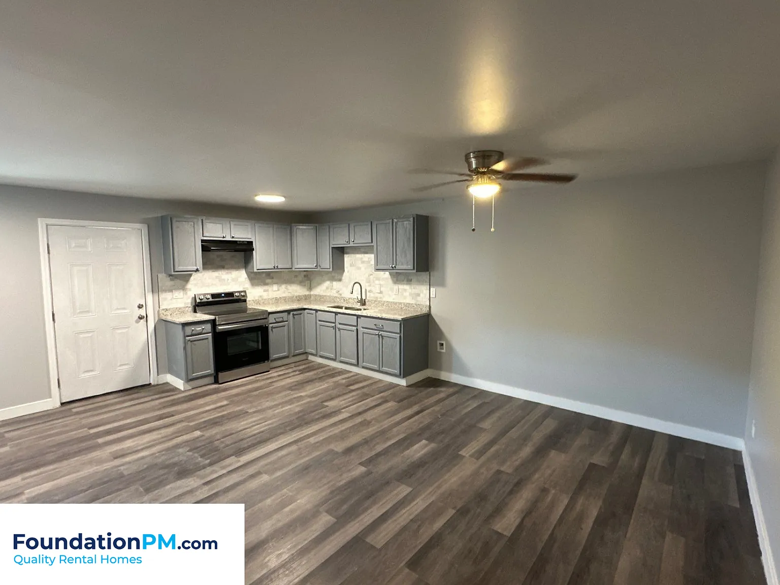 2417 Alcy Manor Lane(P.V) - 203 — Photo 3