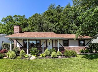 4526 Amherst Rd, Erie, PA 16506