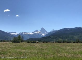 2530 Sunrise Dr, Driggs, ID 83422