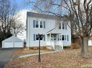 159 Ridgewood Rd, West Hartford, CT 06107