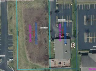 N River Rd NE, Warren, OH 44483