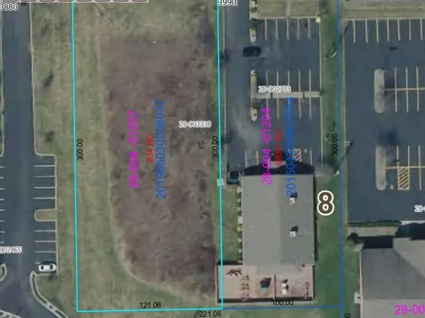 N River Rd NE, Warren, OH 44483