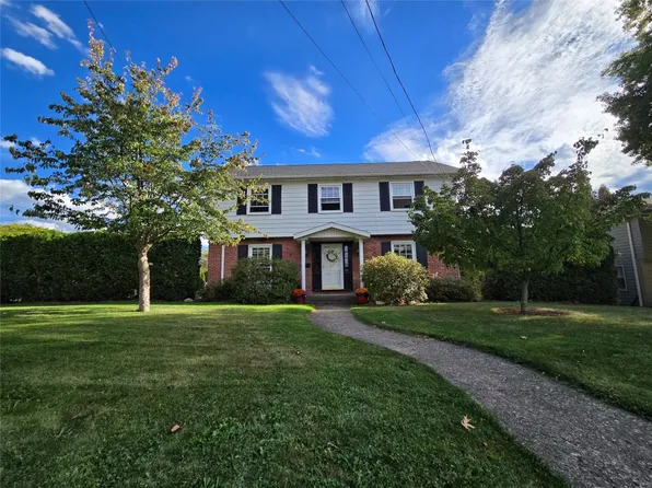 531 W Gore Rd, Erie, PA 16509