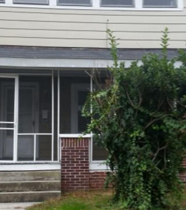 1st image of 1405 Elm Ave